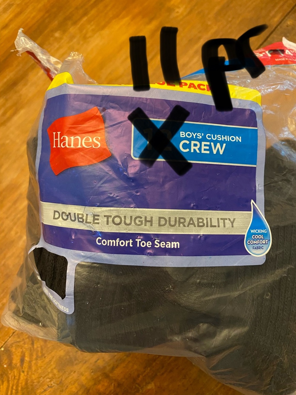 HANES Boy’s Cushion Crew Socks Bundle Size 4 1/2-8 1/2